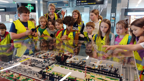 Klasy trzecie w Centrum Edukacji Lotniczej Kraków Airport